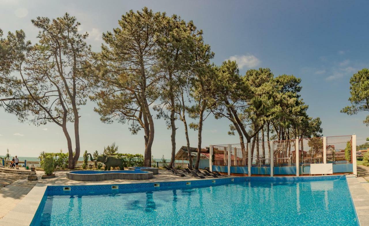 Kolkhida Resort & Spa อูเรคี ภายนอก รูปภาพ
